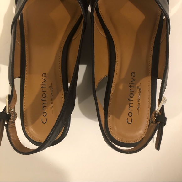 Comfortiva Black Wedge Strap Sandal NWOT - Picture 4 of 14